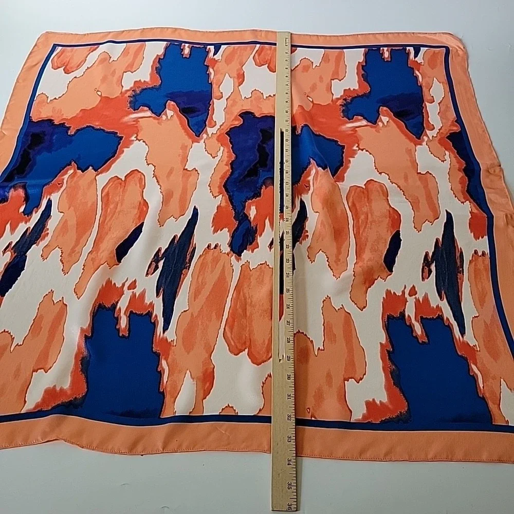 Scoop‎ Square Silk Satin Scarf Abstract Print Chic Luxury Mod Preppy Statement